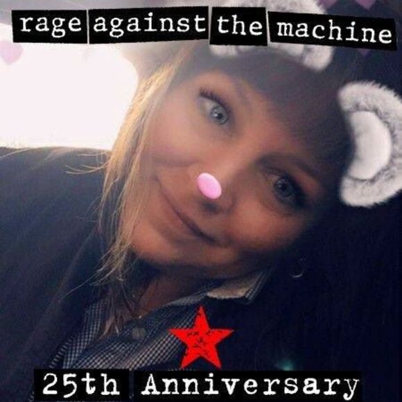 Meet your Posher, Shannon - Picture 1 of 1